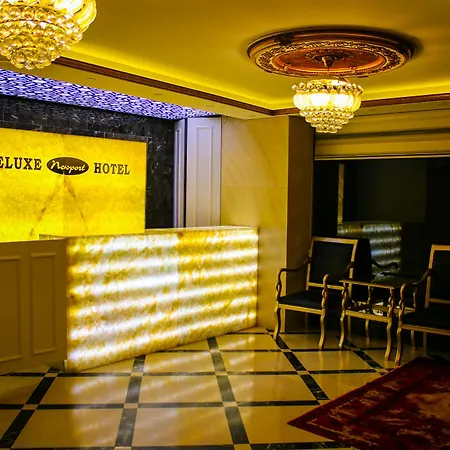 Hotell Deluxe Newport - Old