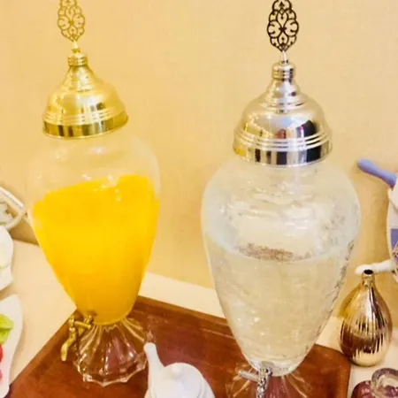 Deluxe Newport - Old 3* Istambul