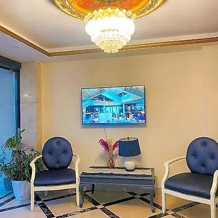 Deluxe Newport - Old Hotel Estambul